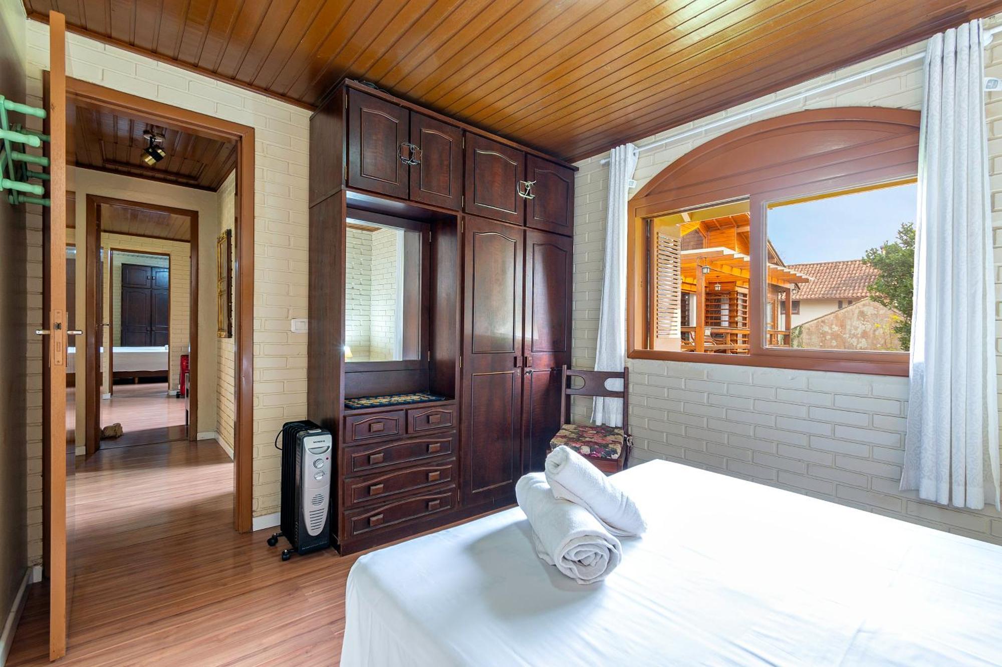Linda Casa 5 Quartos No Lago Negro Villa Грамаду Екстериор снимка